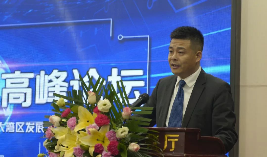 深圳市旭子科技有限公司董事長(zhǎng)、深圳市金融服務(wù)外包協(xié)會(huì)副會(huì)長(zhǎng)、硬件委員會(huì)主任委員王永峰博士